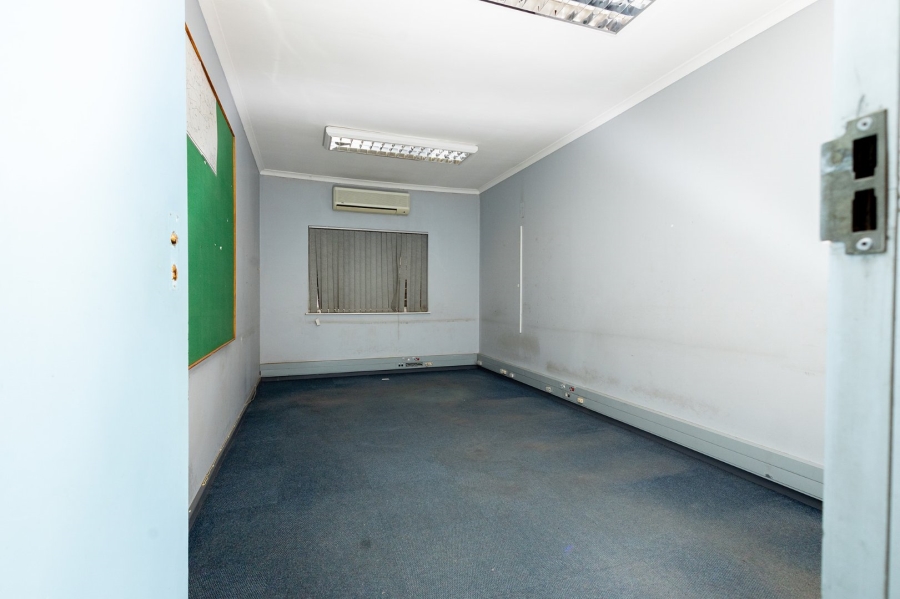 To Let commercial Property for Rent in Queenstown Central Eastern Cape